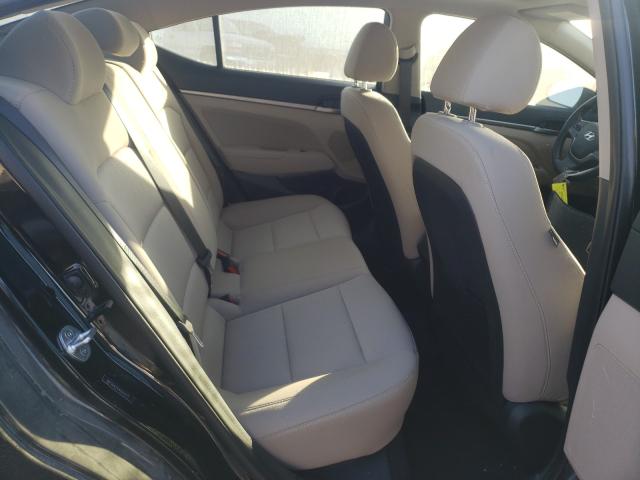 2018 HYUNDAI ELANTRA SE 5NPD84LFXJH364223