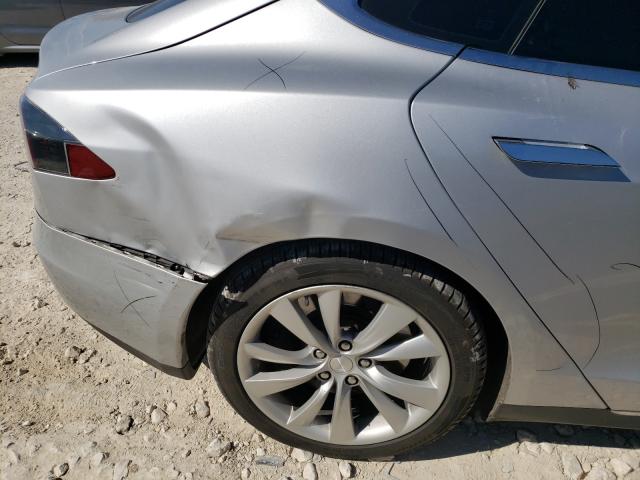 2013 TESLA MODEL S 5YJSA1DN3DFP24239