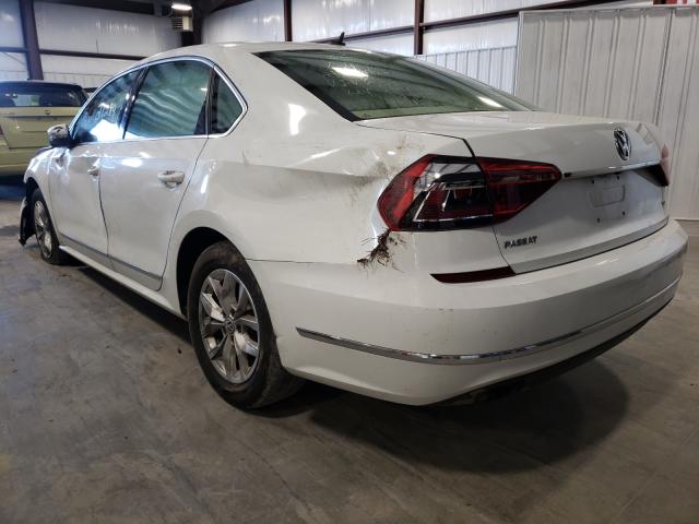 2017 VOLKSWAGEN PASSAT S 1VWAT7A3XHC006330