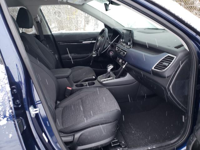 2021 KIA SELTOS S KNDEUCAA8M7164578