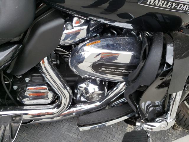 2018 HARLEY-DAVIDSON FLHTCUTG 1HD1MAD13JB856379