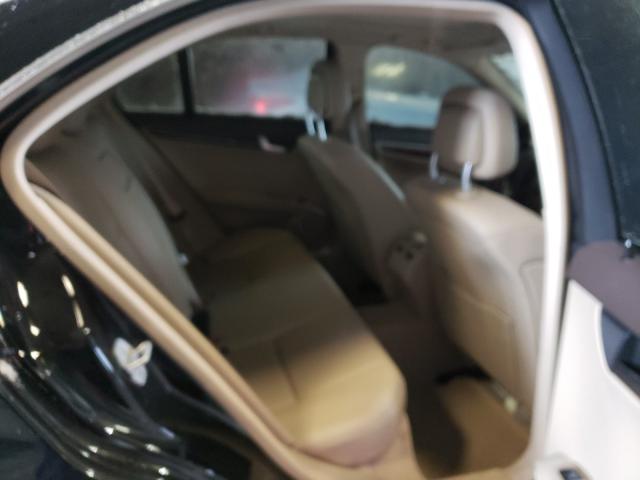 2013 MERCEDES-BENZ 300 WDDGF8AB8DR295822