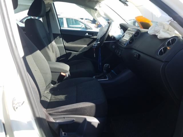 2013 VOLKSWAGEN TIGUAN S - WVGAV3AX2DW589814