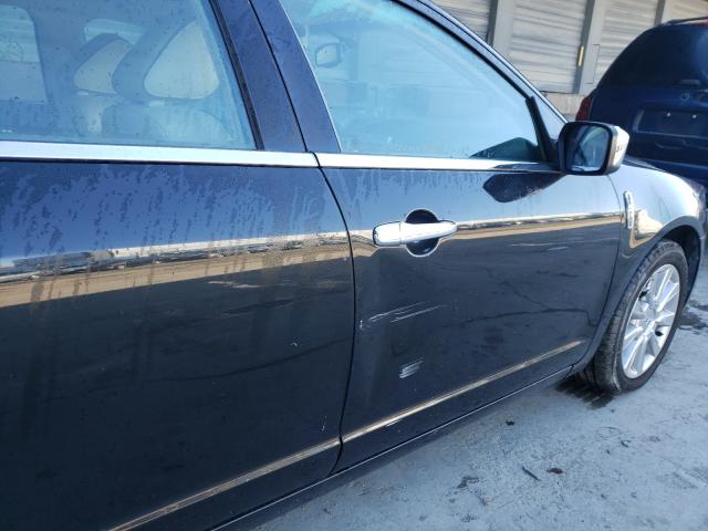 2011 LINCOLN MKZ 3LNHL2GC4BR755902