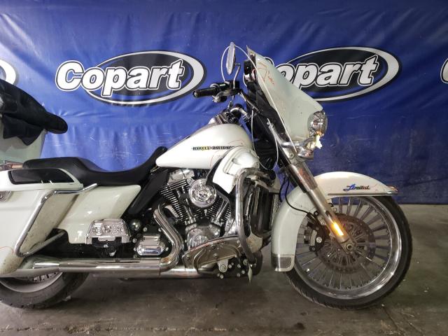2015 HARLEY-DAVIDSON FLHTK ULTR 1HD1KEL13FB618828