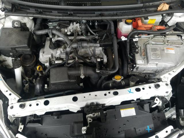 2015 TOYOTA PRIUS C JTDKDTB31F1105204