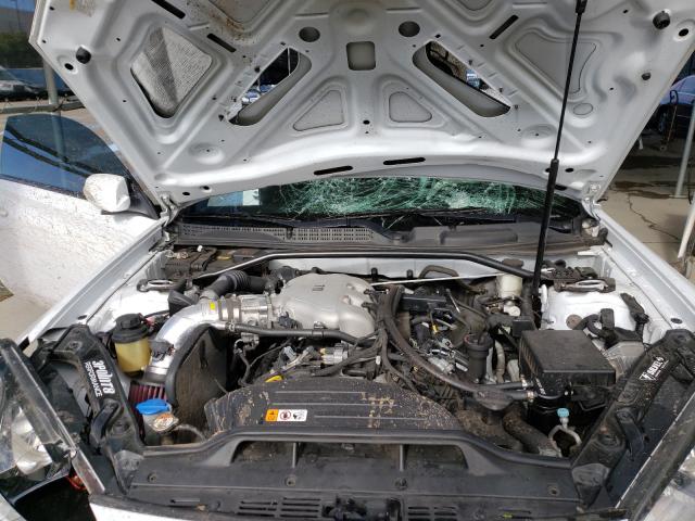 2016 HYUNDAI GENESIS CO - KMHHU6KJ5GU131813