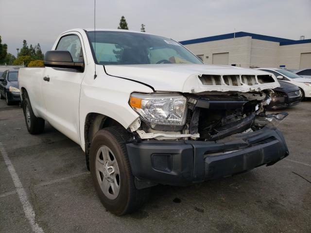 2017 TOYOTA TUNDRA SR 5TFNY5F15HX215226