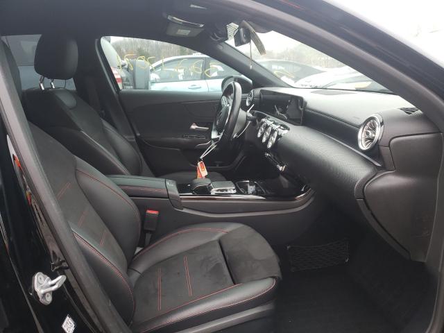 2019 MERCEDES-BENZ A 220 4MAT WDD3G4FB4KW024851