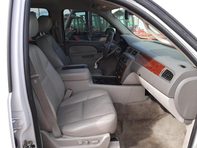 2011 CHEVROLET SUBURBAN C 1GNSCJE0XBR249457