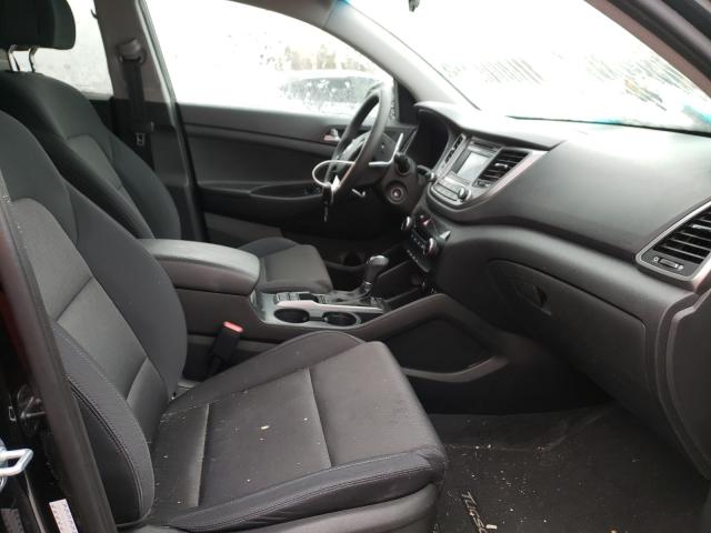 2017 HYUNDAI TUCSON SE KM8J23A49HU381297