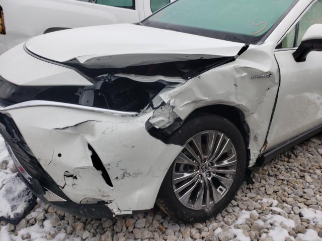 2021 TOYOTA VENZA LE JTEAAAAH2MJ009578