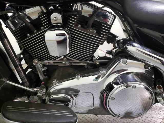 2014 HARLEY-DAVIDSON FLHXS STRE 1HD1KRM1XEB646839