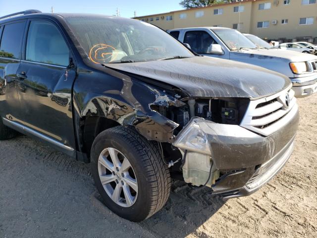2012 TOYOTA 240SX SE 5TDZK3EH2CS064074