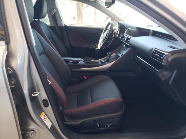 2018 LEXUS IS 300 JTHBA1D21J5071203