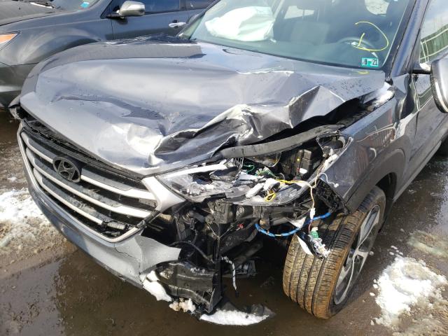 2018 HYUNDAI TUCSON VAL KM8J3CA29JU757613