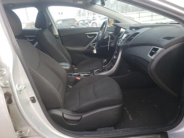 2015 HYUNDAI ELANTRA SE 5NPDH4AE4FH610345