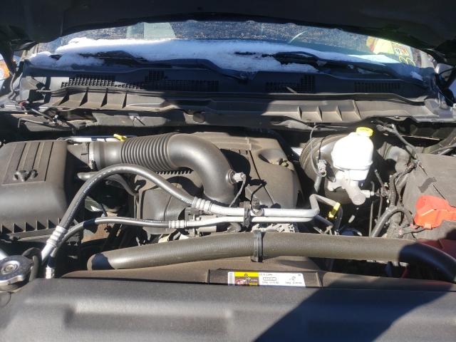 2013 RAM 1500 LARAM 1C6RR7JT1DS678370