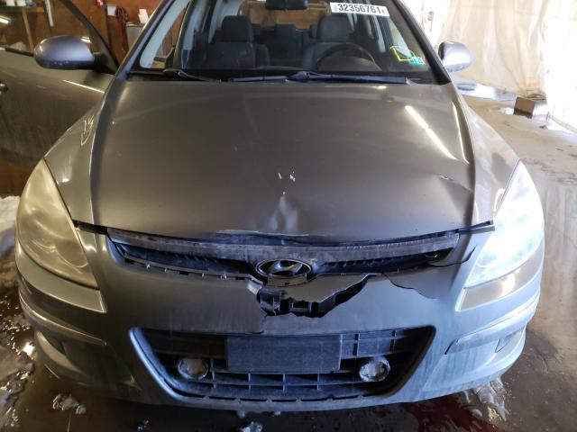 2010 HYUNDAI ELANTRA TO KMHDB8AE9AU052012