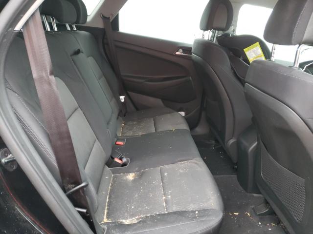2017 HYUNDAI TUCSON SE KM8J23A49HU381297