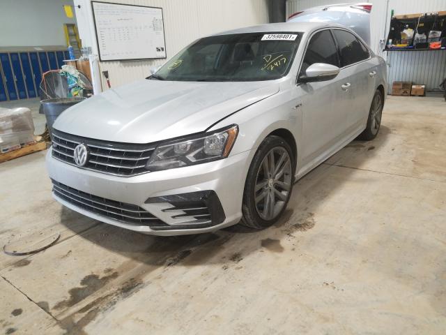 2017 VOLKSWAGEN PASSAT R-L 1VWDT7A31HC012417