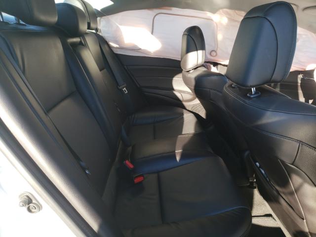 2018 ACURA ILX BASE W 19UDE2F34JA008941