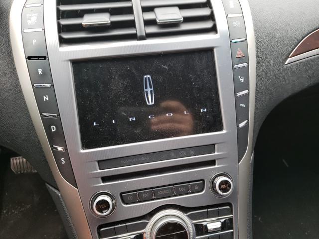 2017 LINCOLN MKZ RESERV 3LN6L5FC1HR611310