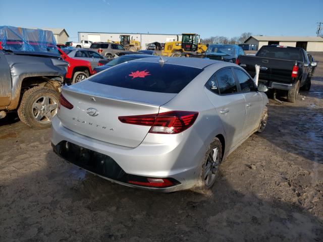 2019 HYUNDAI ELANTRA SE KMHD84LF4KU744225