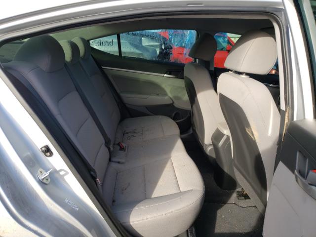 2019 HYUNDAI ELANTRA SE KMHD84LF4KU744225