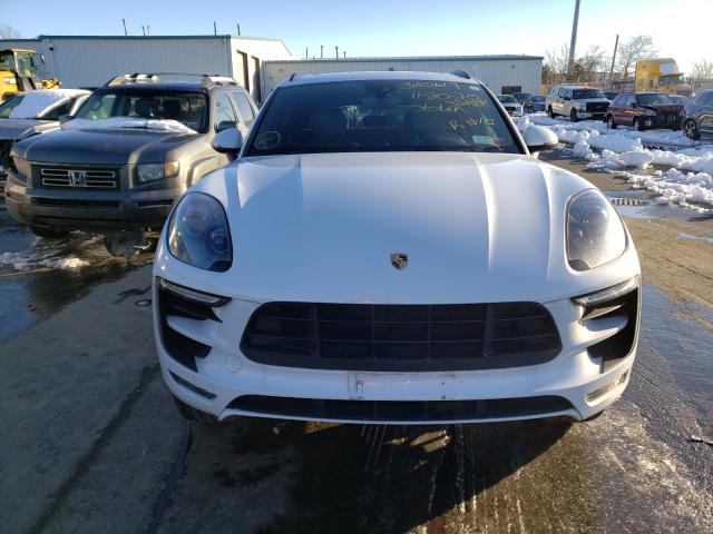 2017 PORSCHE MACAN GTS WP1AG2A57HLB52940