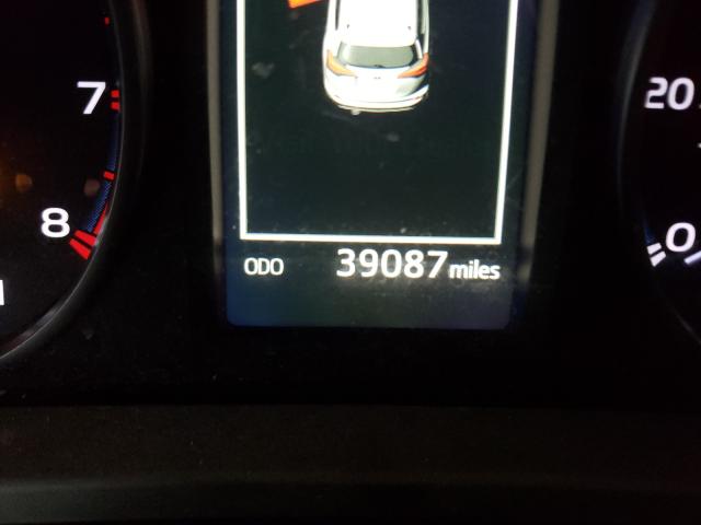 2018 TOYOTA RAV4 LE JTMBFREV2JJ224060
