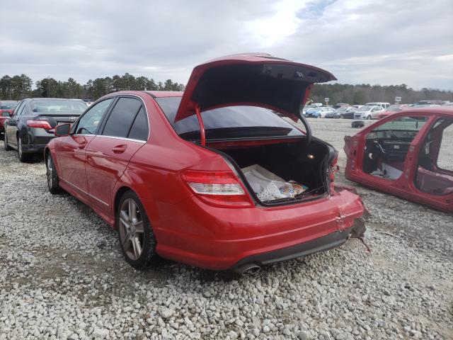 2011 MERCEDES-BENZ C300 WDDGF5EB1BA520120