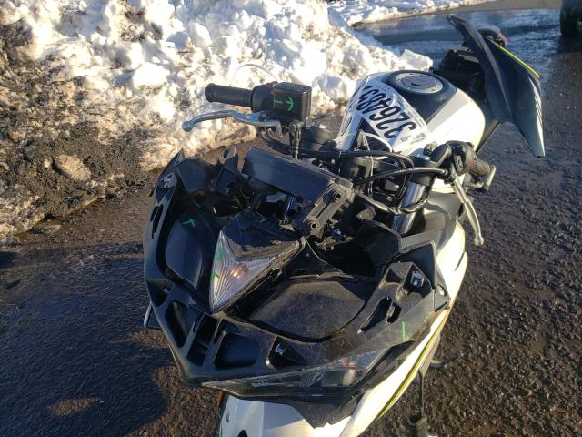 2017 YAMAHA YZFR3 A MH3RH15Y0HK002532