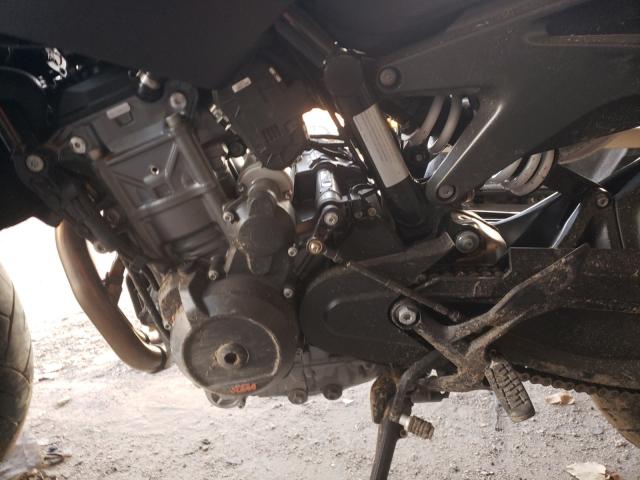 2020 KTM 790 DUKE VBKTU6405LM777302
