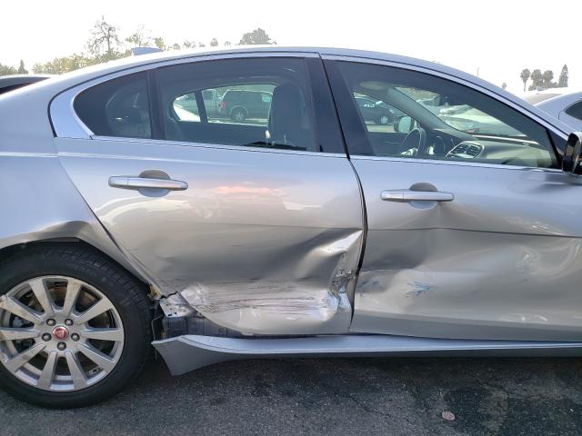 2019 JAGUAR XE SAJAR4FX3KCP47486