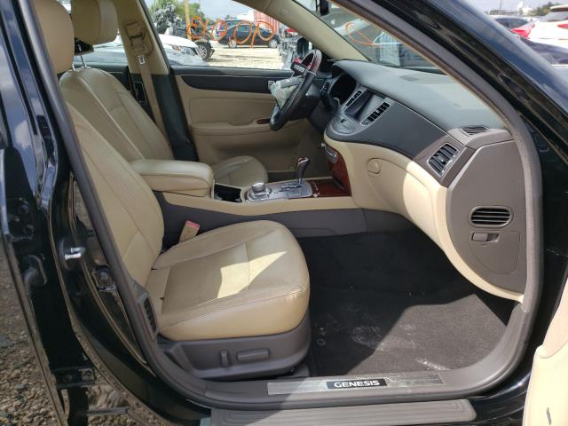 2012 HYUNDAI GENESIS 4. KMHGC4DF4CU172181