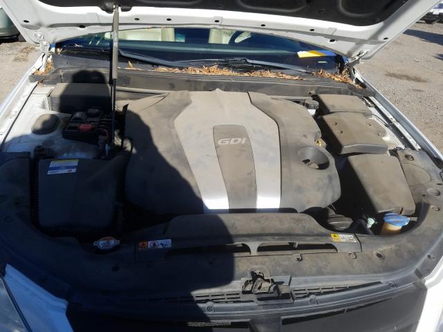 2012 HYUNDAI GENESIS 3. - KMHGC4DD8CU179617