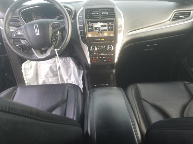 2017 LINCOLN MKC PREMIE 5LMCJ1D97HUL33821