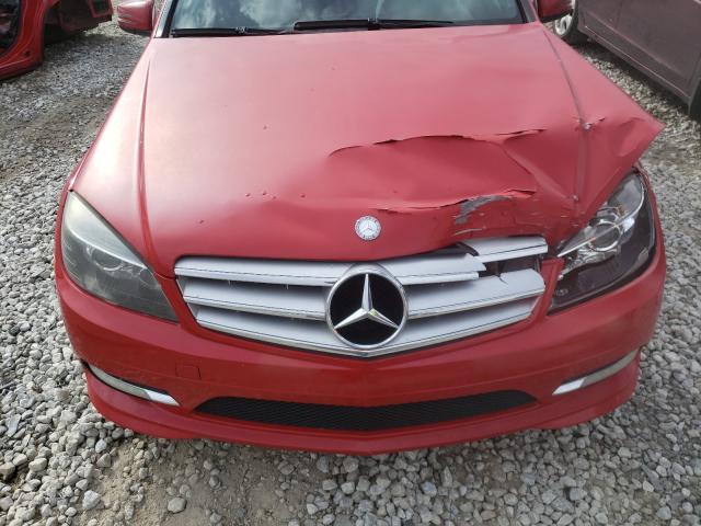 2011 MERCEDES-BENZ C300 WDDGF5EB1BA520120