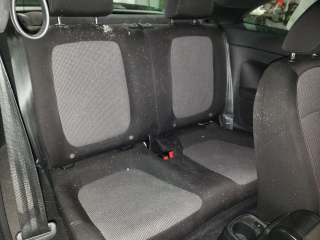 2019 VOLKSWAGEN BEETLE S 3VWFD7AT4KM705364