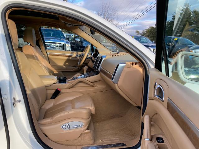 2016 PORSCHE CAYENNE S WP1AB2A29GLA93425