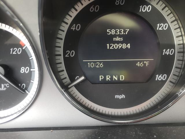 2011 MERCEDES-BENZ C300 WDDGF5EB1BA520120