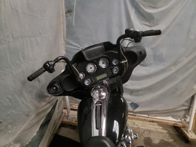 2006 HARLEY-DAVIDSON FLHXI 1HD1KBW116Y679537