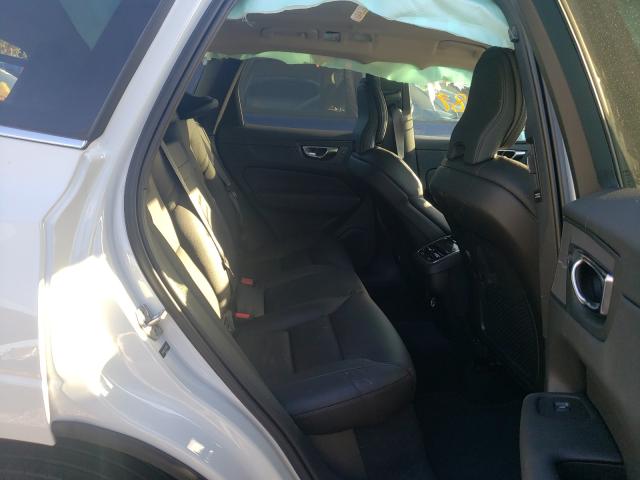 2020 VOLVO XC60 T5 IN YV4102DL2L1504064