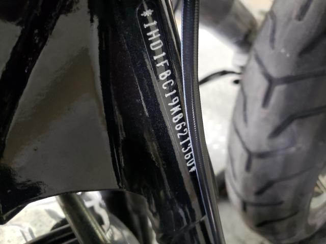 2019 HARLEY-DAVIDSON FLHR 1HD1FBC19KB621360
