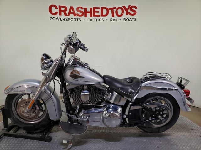 2011 HARLEY-DAVIDSON FLSTC 1HD1BW510BB022587