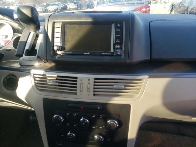 2010 VOLKSWAGEN ROUTAN SE 2V4RW3D15AR242323