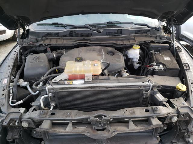 2017 RAM 1500 LARAM 1C6RR7JM8HS621159