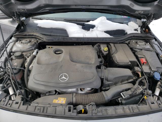 2018 MERCEDES-BENZ GLA 250 4M WDCTG4GB2JJ482029