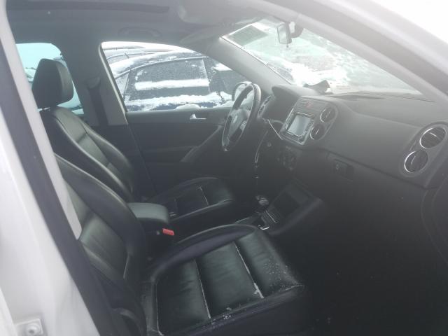 2010 VOLKSWAGEN TIGUAN SE WVGBV7AX2AW510388